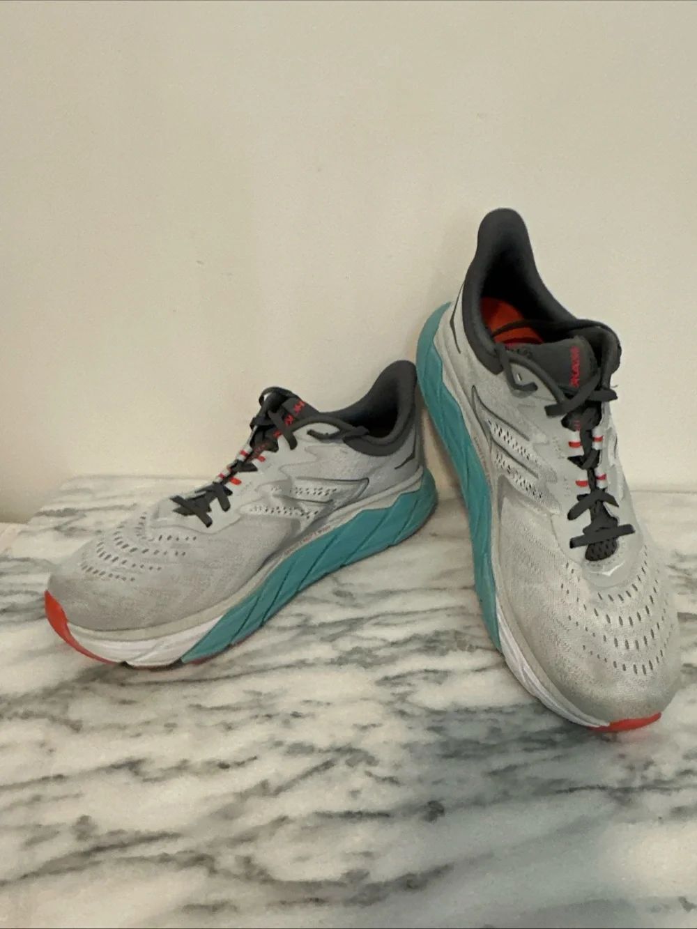 Hoka Arahi 5 Men's Running Shoes Harbor Mist Aqua Stability
Mens 12D